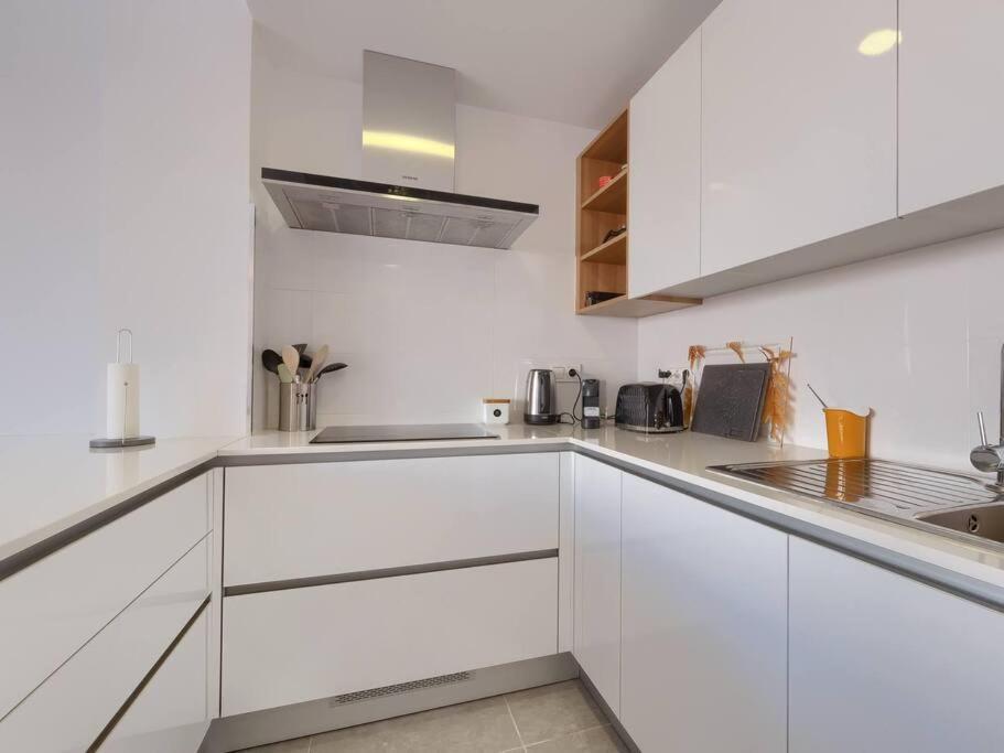 Bonito Apartamento 2 Minutos De La Playa Fuengirola Buitenkant foto