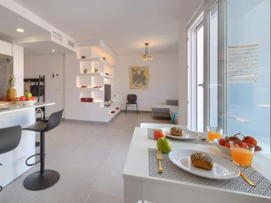 Bonito Apartamento 2 Minutos De La Playa Fuengirola Buitenkant foto